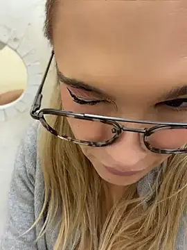 Stripchat Free Live Porn of Nicoleevien
