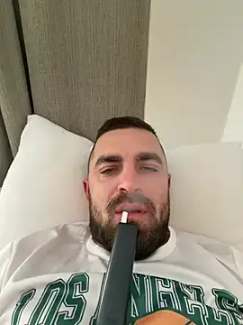 Stripchat Adult Webcam of VANYA1997