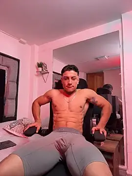 Stripchat Best Webcam of MR_MUSCLE