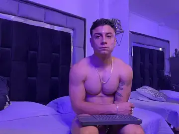 Stripchat Watch Live Sex Cams of MR_MUSCLE