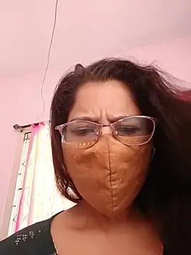 Stripchat Watch Live Sex Cams of thanusi_2