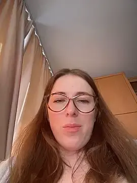 Stripchat Live Porn of MommmyYummy