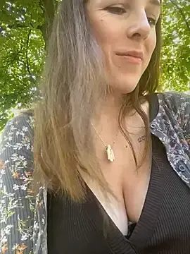 Stripchat Free Porn Cam of MommmyYummy