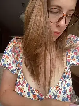 Stripchat Best live sex cam show of MommmyYummy