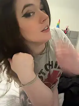 Stripchat Adult Webcam of cutypiefull