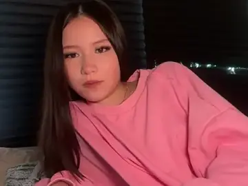 Stripchat Watch Live Sex Cams of luvvivii