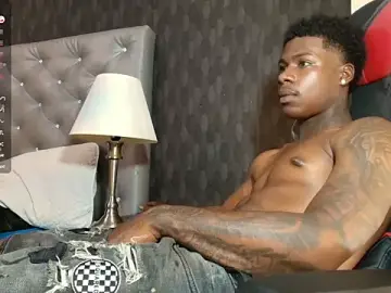 Stripchat Watch Live Sex Cams of toower_