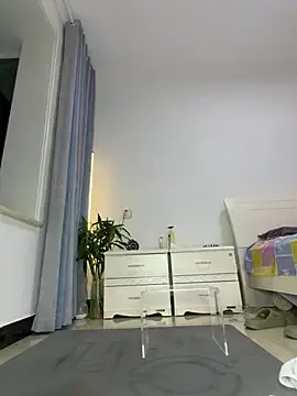 Stripchat Sex Cam of AIone_se