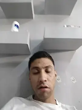 Stripchat Live Porn of AlejandreBy