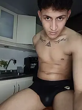 Stripchat Nude Webcam of Axel_Romanov