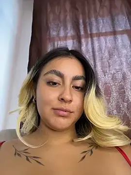 Stripchat Watch Live Sex Cams of Elina_Hills
