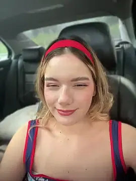 Stripchat Live Porn of NicoleCut
