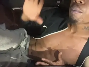 Stripchat Sex Chat of SlimeCrownzOut5