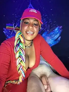 Stripchat Free Porn Cam of AmazonianMistress