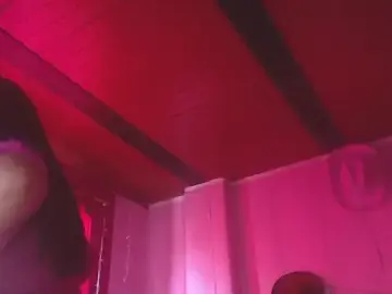 Stripchat Nude Webcam of NikkiRous_