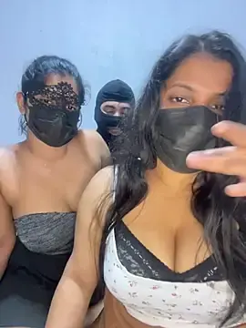 Stripchat Sex Cam of Savi-SL