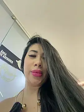 Stripchat Live Sex of kiim_taaylor