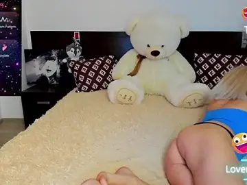 Stripchat Best Webcam of Hanna_Becrett17