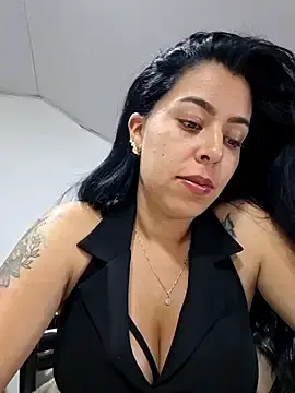 Stripchat Best live sex cam show of Luianna