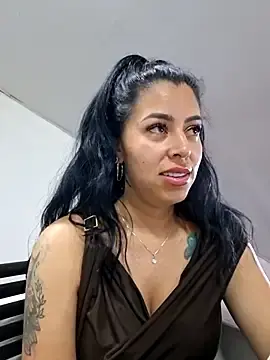 Stripchat Best live sex cam show of Luianna
