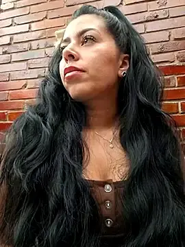 Stripchat Free Porn Cam of Luianna