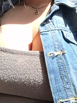 Stripchat Adult Webcam of Luianna