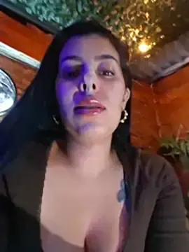 Stripchat Live Sex Cam of Luianna