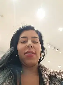 Stripchat Sex Cam of Luianna