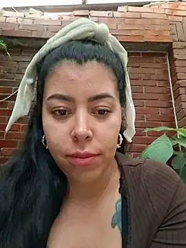 Stripchat Adult Webcam of Luianna