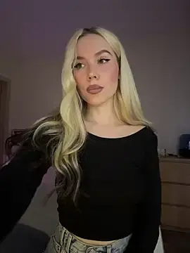 Stripchat Adult Webcam of xDinnax