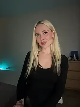 Stripchat Best Webcam of xDinnax
