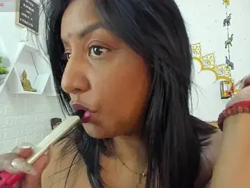 Stripchat Best live sex cam show of LadyNahir