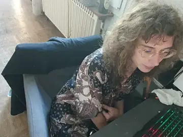 Stripchat Live Sex Cam of Prxscillia_Tx