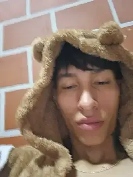 Stripchat Free Live Porn of daniel_X18X