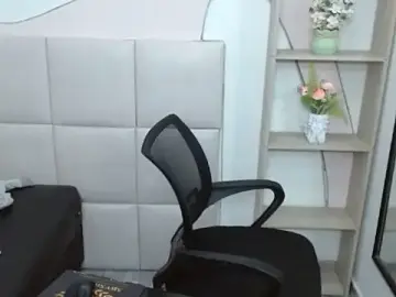 Stripchat Live Sex Cam of ivytemptation