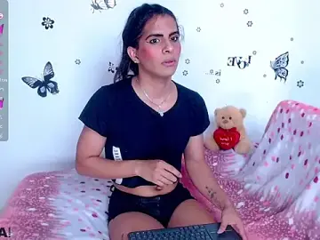 Stripchat Free Porn Cam of karen_sophia