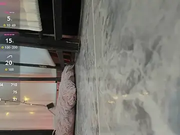 Stripchat Watch Live Sex Cams of JadeMills2