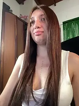 Stripchat Adult Webcam of Mia__Gray