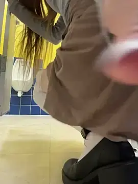 Stripchat Sex Cam of babydolll