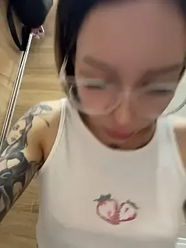 Stripchat Live Sex of babydolll
