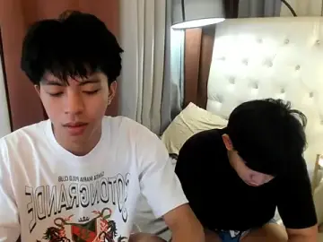 Stripchat Best Webcam of davincihugecock