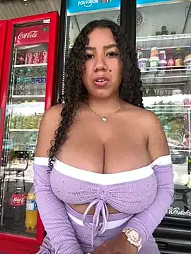 Stripchat Adult Webcams of serena_willow