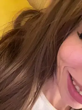 Stripchat Best live sex cam show of Labelleamira