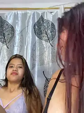 Stripchat Free Live Porn of Xuxi_XXX