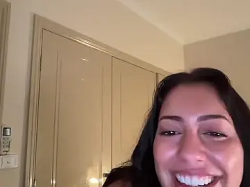 Stripchat Sex Cam of sieeena