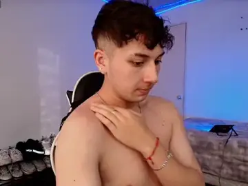 Stripchat Best Webcam of OLIVER_K