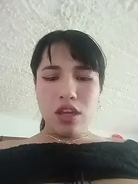 Stripchat Nude Webcam of _Luna_Blooms