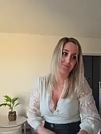 Stripchat Adult Webcams of Malicia-hot