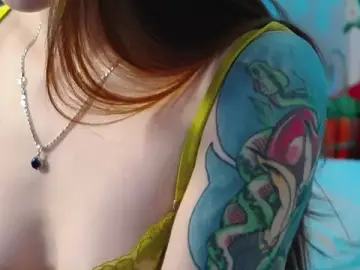 Stripchat Free Live Porn of Bella_W_Berry