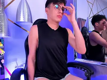 Stripchat Free Porn Cam of Gerony_
